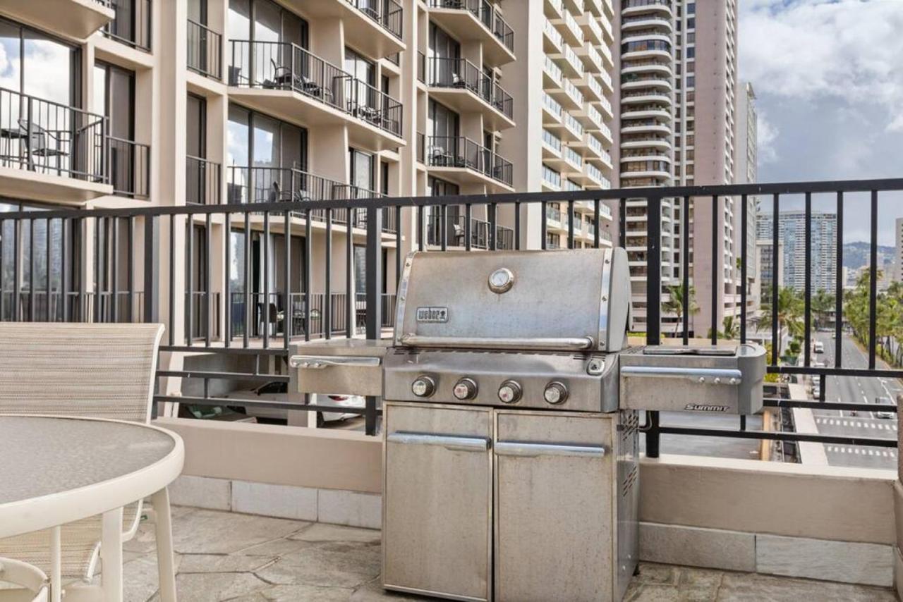 Incredible Location Free Parking In Waikiki Villa Honolulu Exteriör bild